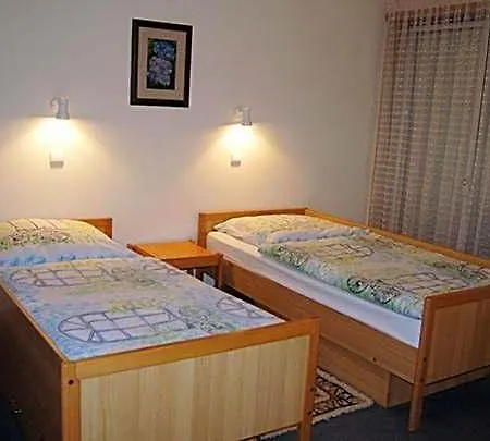 Kolping House فندق مبيت وإفطار لاميغو